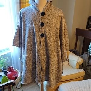 Le Moda Gray Marble Button Wrap With Hood